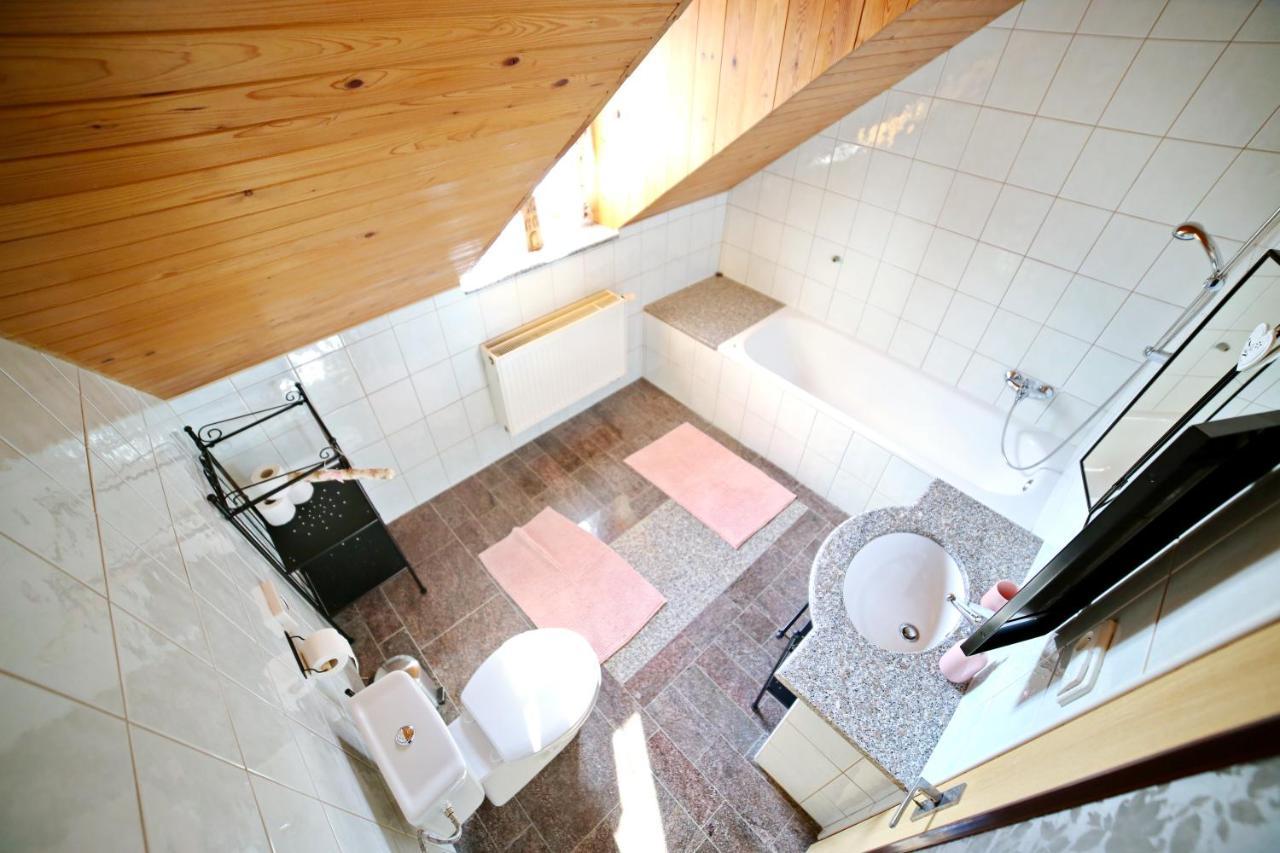 Restaurace A Pension Chalupa Hlásná Třebaň Exterior foto